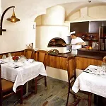 Dell'angelo