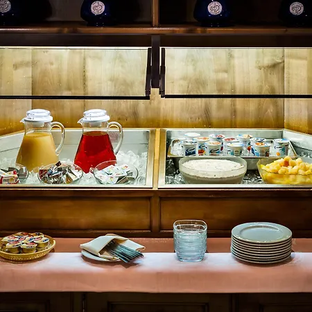 Dell'angelo מלון