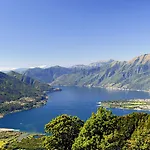 Dell'angelo